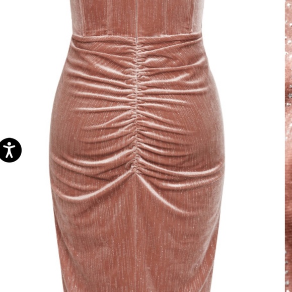 Dress - Picture 4 of 4